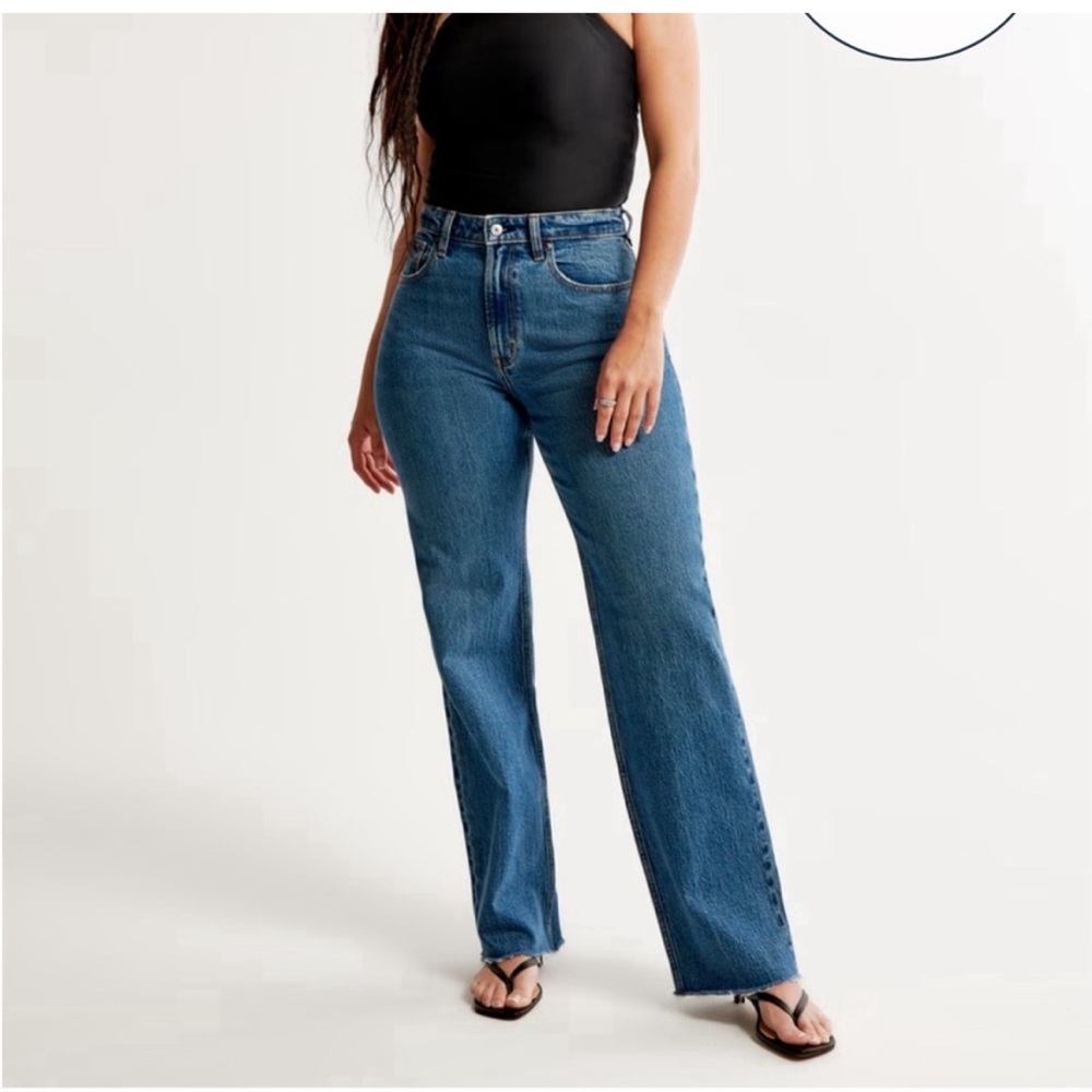 Curve Love 90s Relaxed Jean 29 8S Short